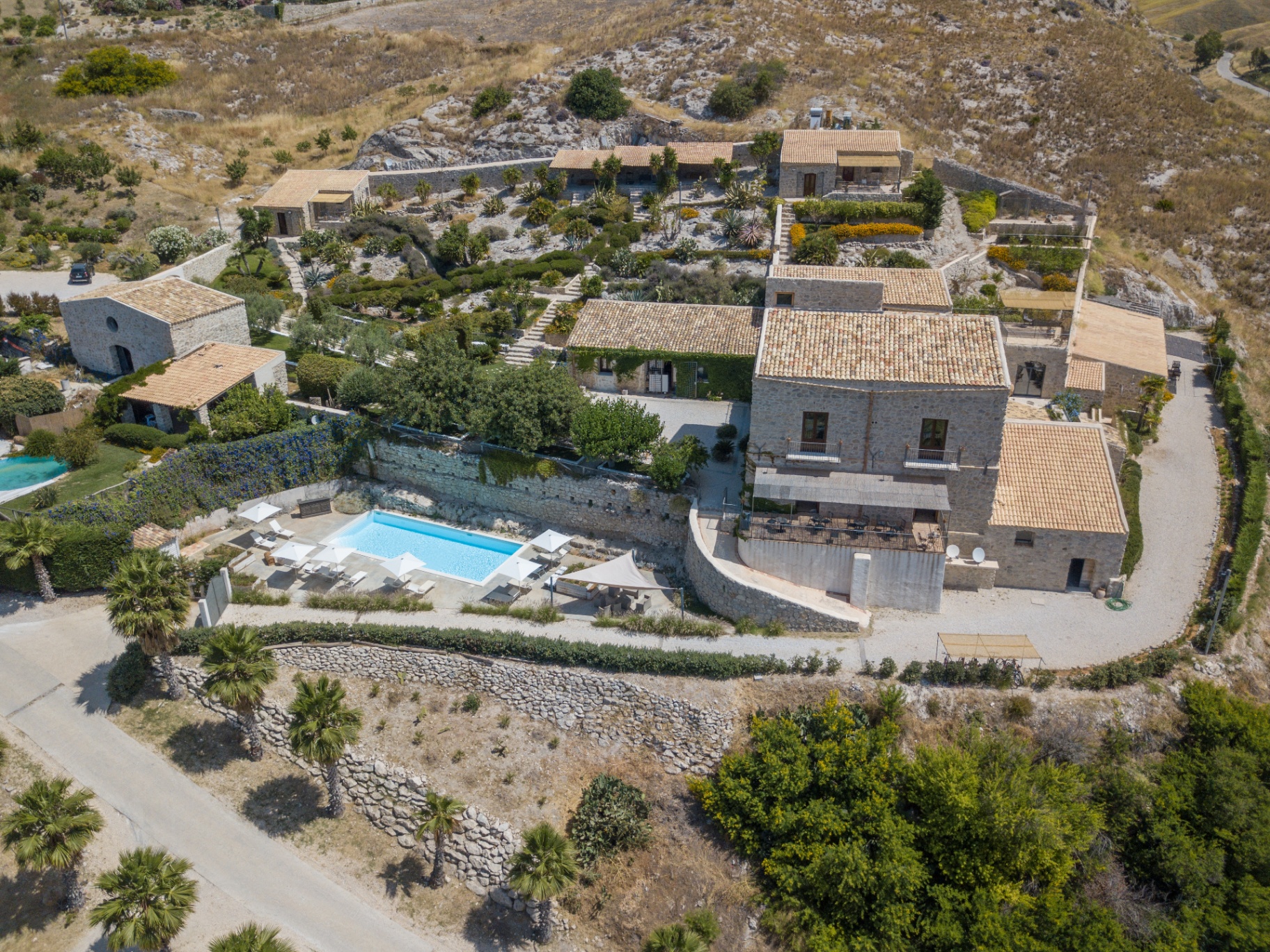 Outdoor ceremony setup at Masseria Agnello, a wedding venue in Sicily near Agrigento
